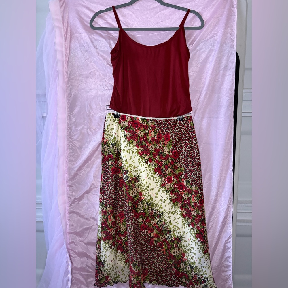 SHEIN Red and Cream Floral A-Line Skirt